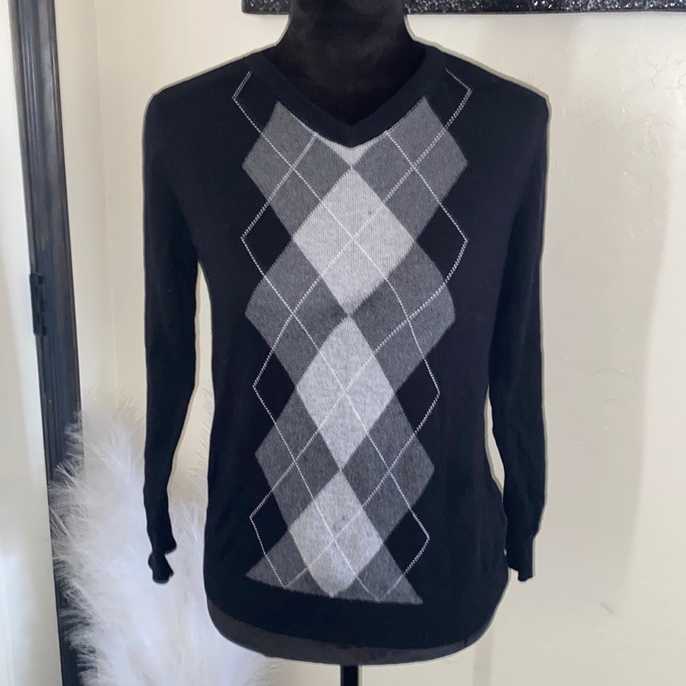 Black and grey sweater